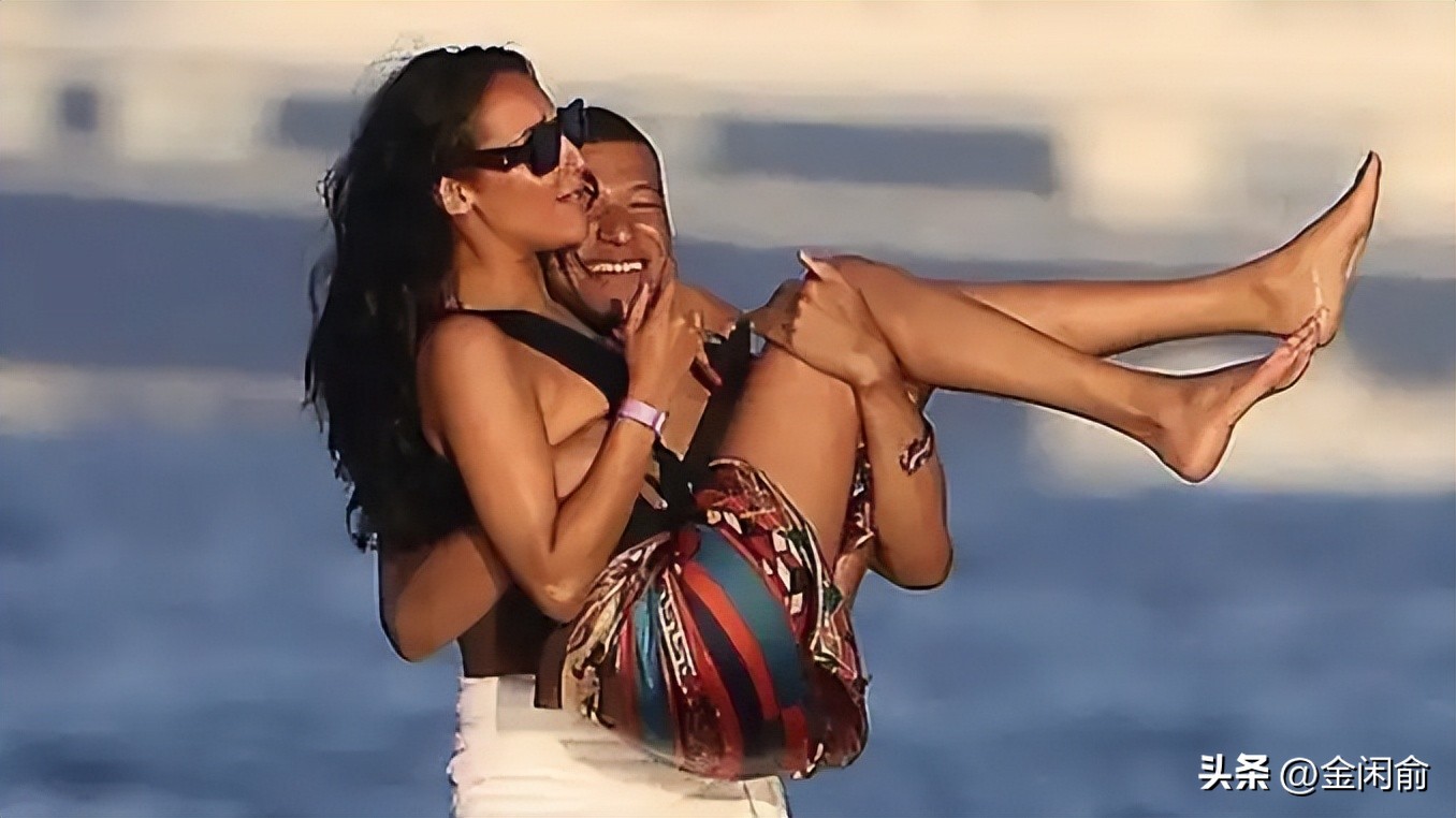 姆巴佩变性女友是真的假的,足坛第一球星姆巴佩