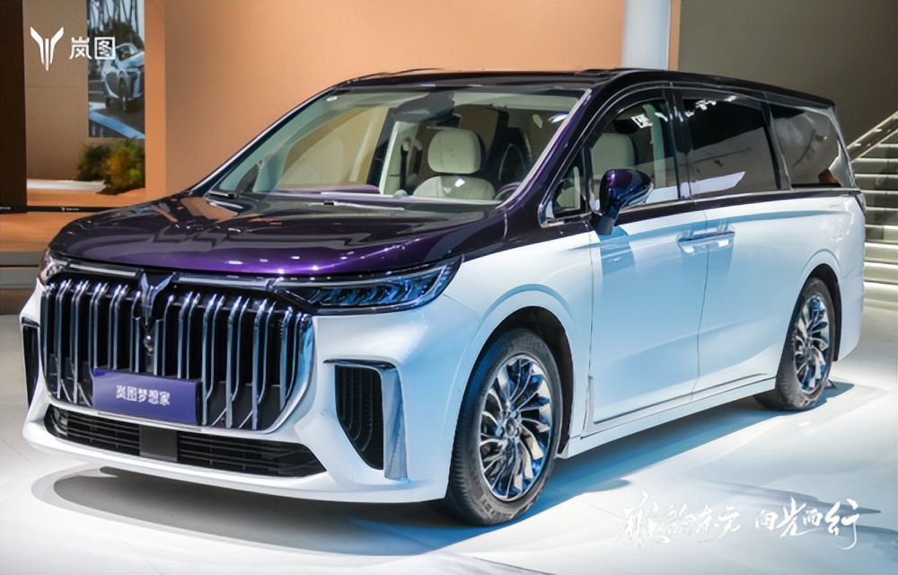 岚图梦想家mpv私人定制4座版价格,岚图梦想家剑指高端mpv市场