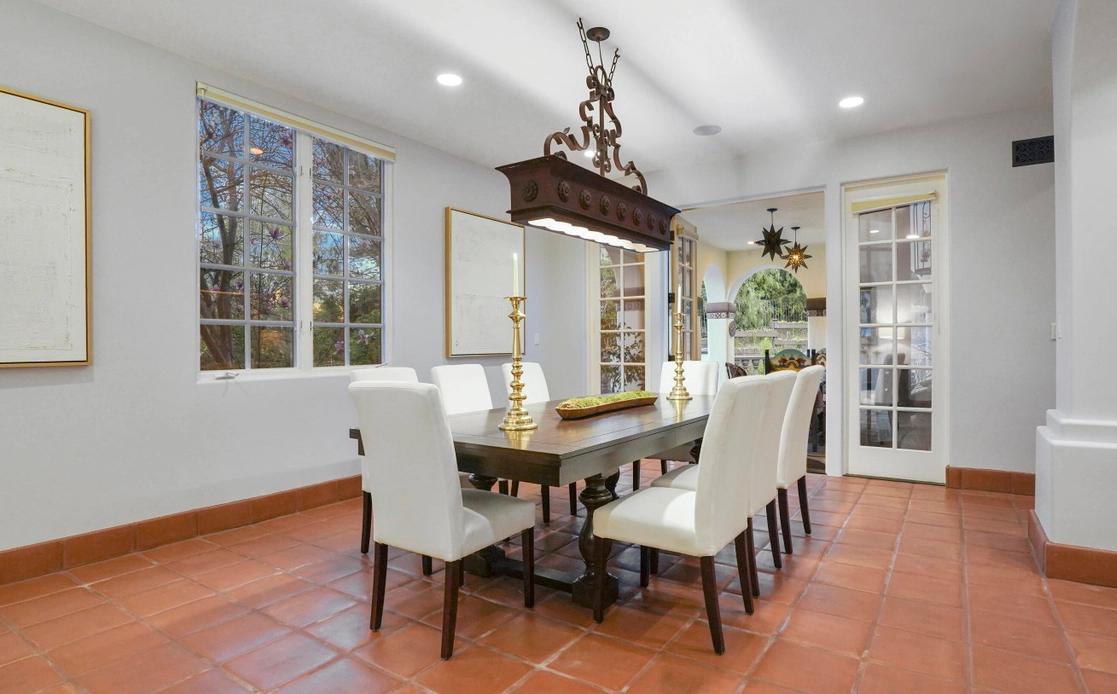 爷青回！《暮光之城》男二结婚，老婆还和自己同名同姓？