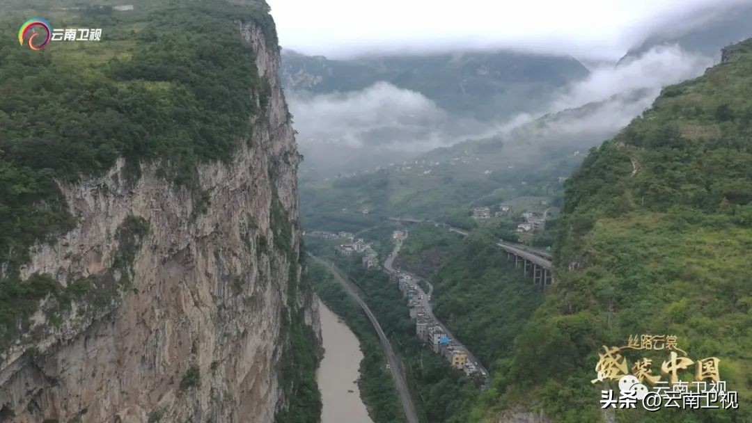 穿在身上的乌蒙磅礴｜《丝路云裳盛装中国》云南卫视今晚21:06播出