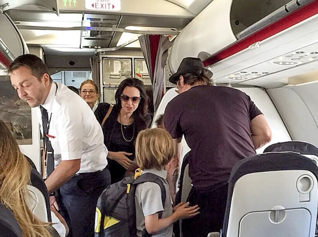 花5亿元买私人飞机,花五亿买车