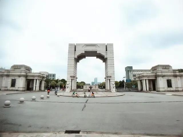 中坚九校对比华东五校,华东五校和华南七校哪个好