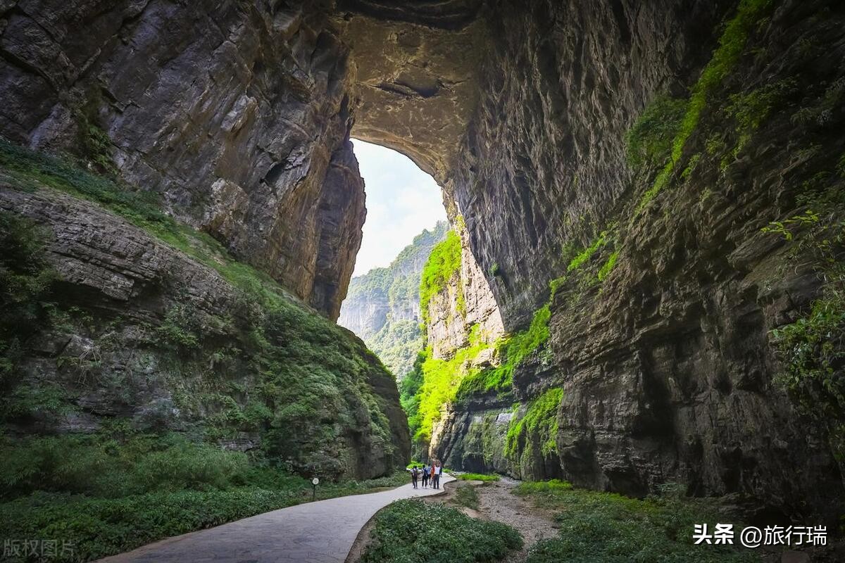 到重庆还没去哪里玩过,去过很多地方唯独没有去过重庆