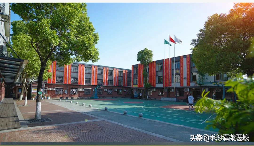 长沙礼仪气质培训学校,长沙直播运营培训学校