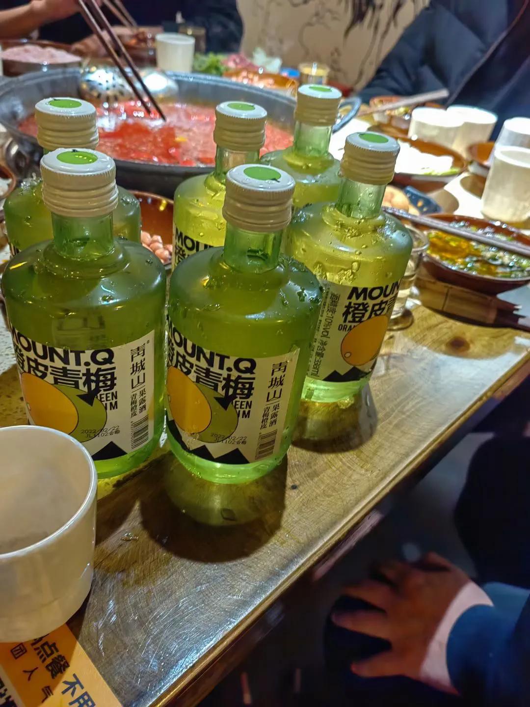 青城山牌青梅果露酒,青城山果酒测评