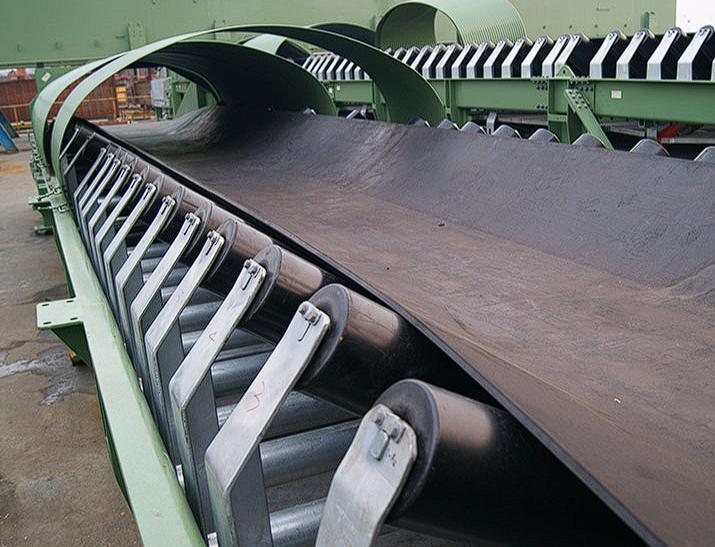 港口皮带输送机设计细节,皮带输送机跑偏怎么调回来视频