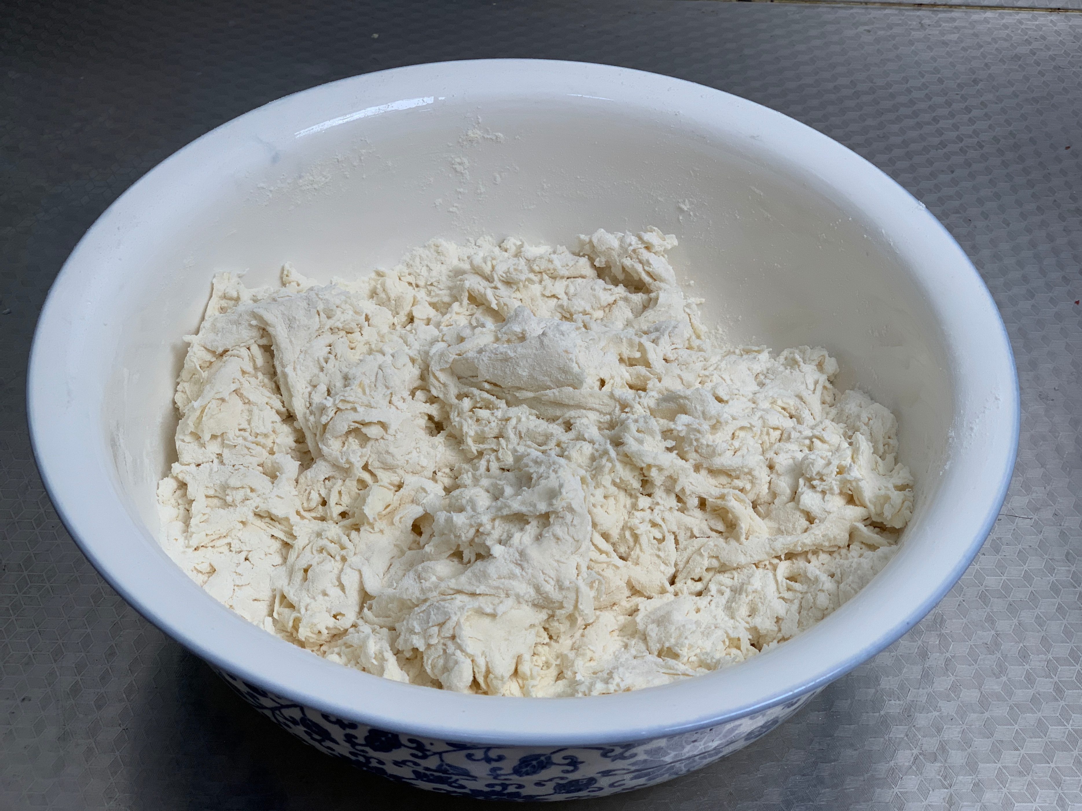 煮饺子不要鼓包,煮饺子千万不要直接捞出