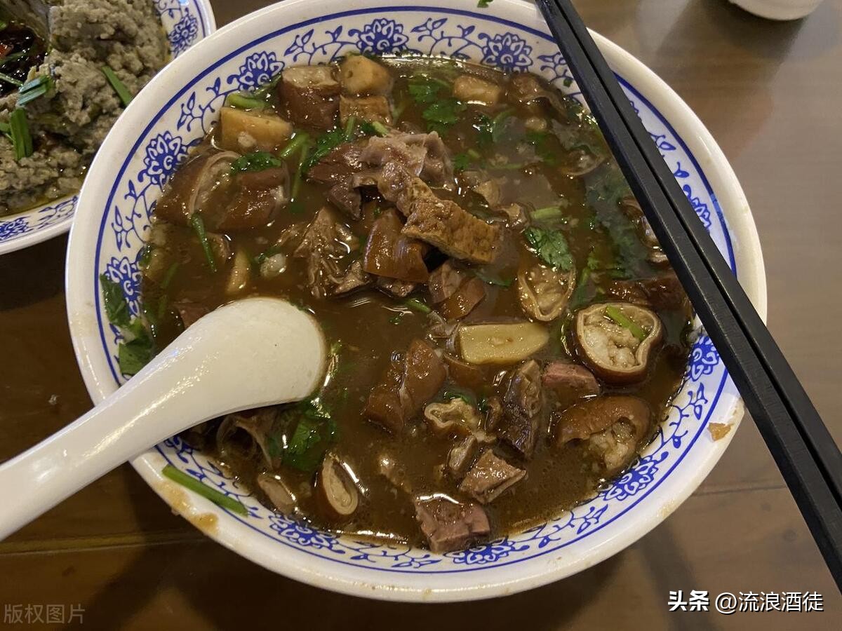 北京旅游在哪吃比较实惠,去北京旅游吃早餐攻略