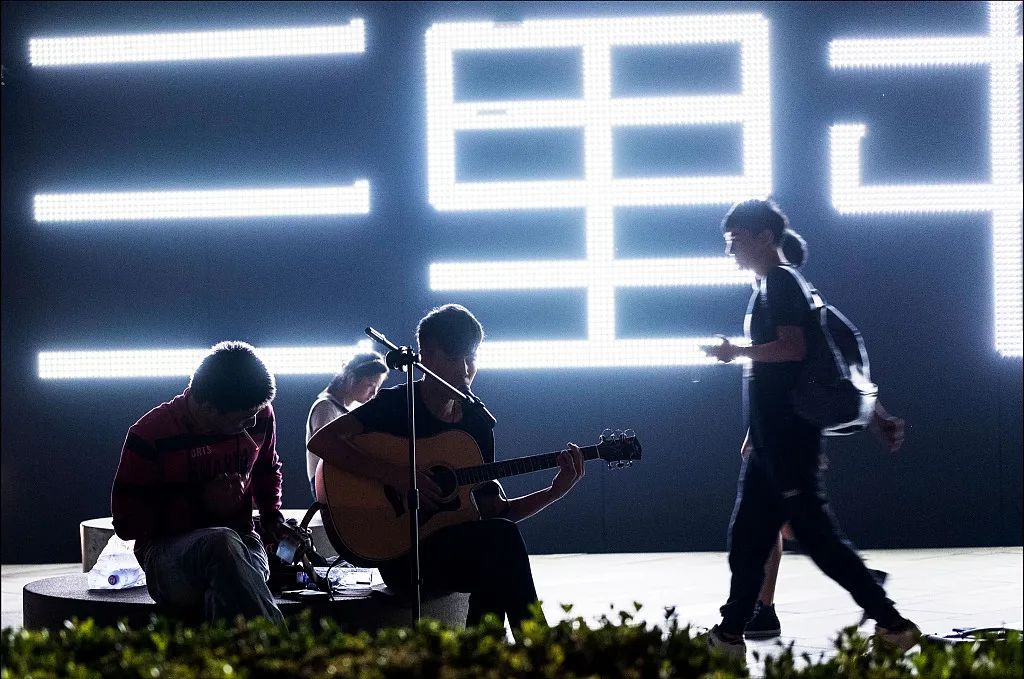 为什么三里屯是使馆区,为什么三里屯的酒吧都说是黑店