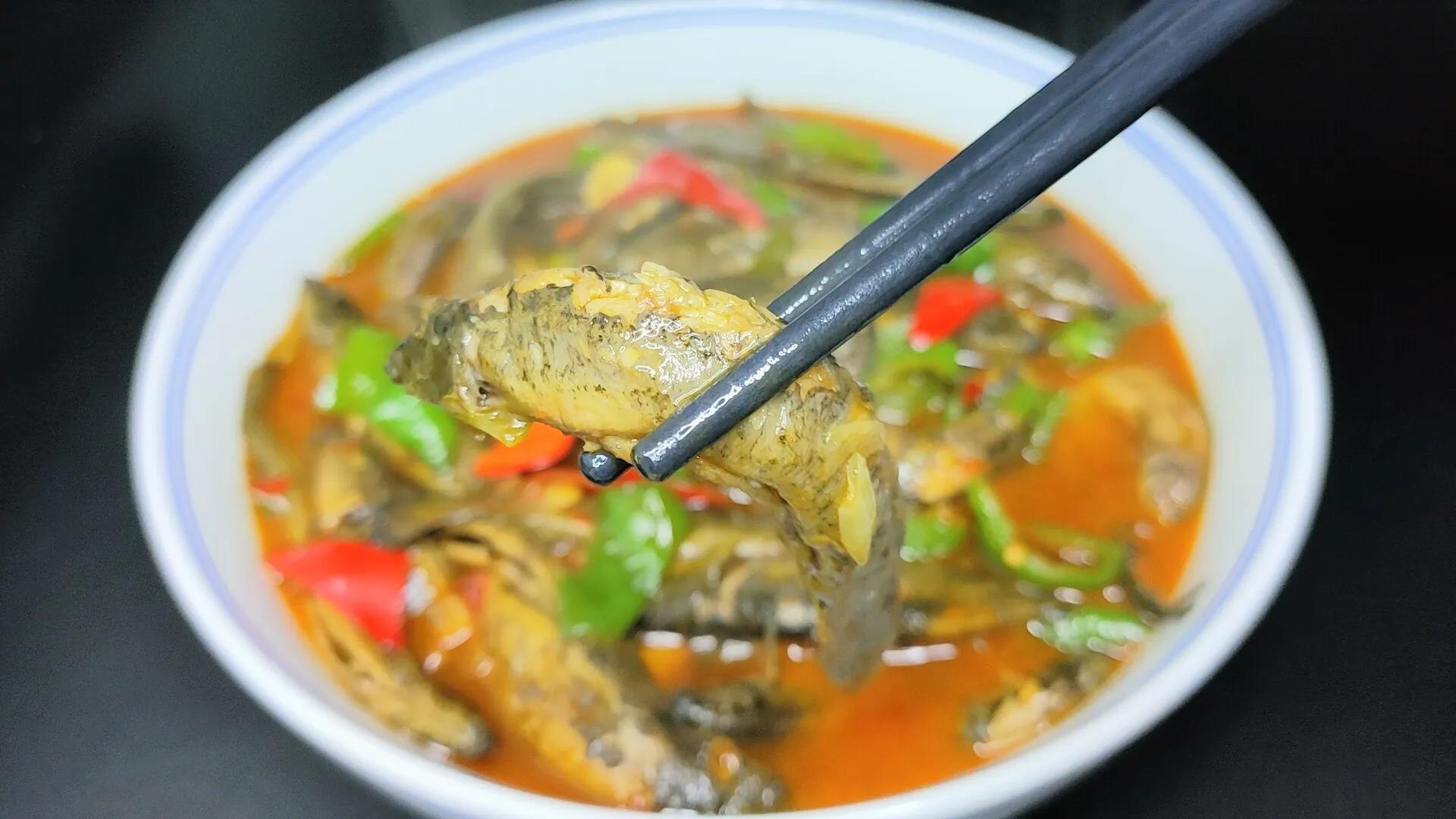 大厨做红烧泥鳅最正宗的做法,教你秘制的泥鳅做法美味下饭