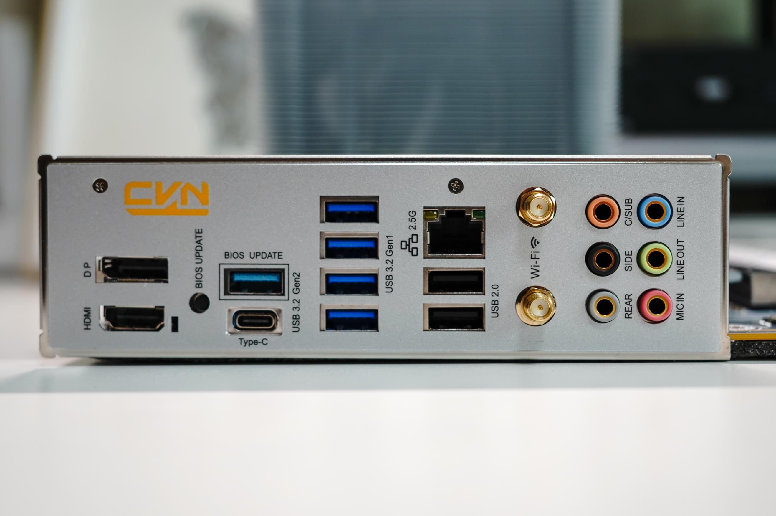 锁电压之后的AMD是否值得入手丨七彩虹CVNB650D5巡洋舰首发评测