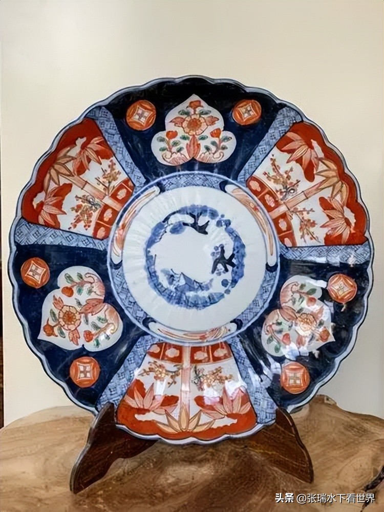 业火凝炼，玲珑惊艳，明清外销青花瓷为何成为China国货之光？