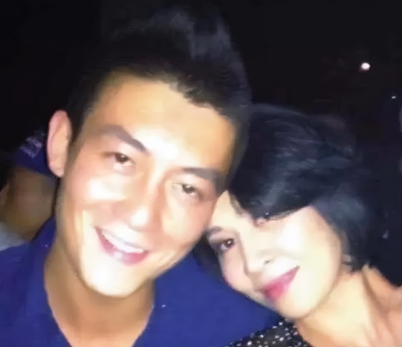 当年的女明星被绑架,知名女星被绑架