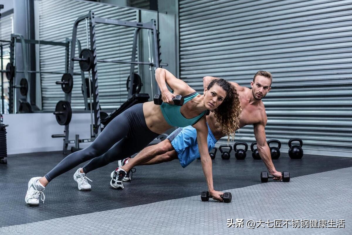 40岁才开始健身还能练出腹肌吗,9个动作轻松拥有迷人腹肌身材