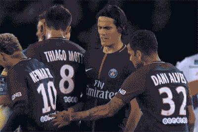 足球比赛团结重要吗,足球十大顶级主场气氛