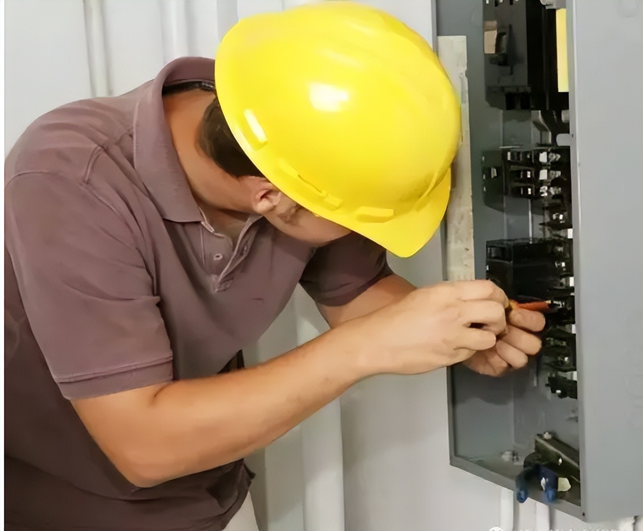 中级电气工程师职称评定有用吗,建筑电气工程师中级职称难吗