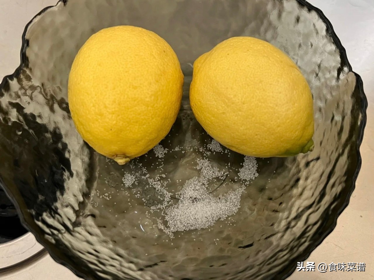 炎热的夏天为了解暑喝什么能解暑,天气超热喝什么汤解暑降温