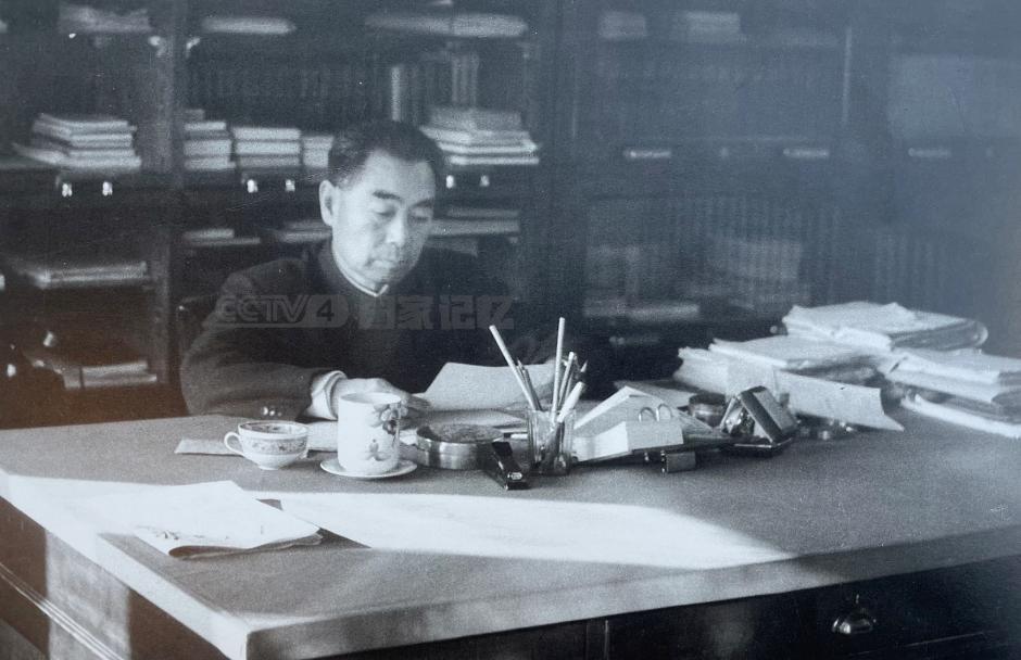 八宝山革命公墓一号与八十一号,八宝山革命公墓一号墓主人是谁