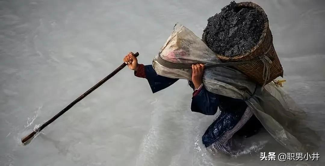 黄河边上出现撸铁,黄河撸铁人视频