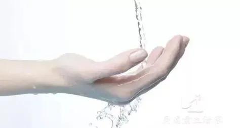 在工厂干活手得了腱鞘炎咋办,上班工作劳累手指关节疼痛腱鞘炎