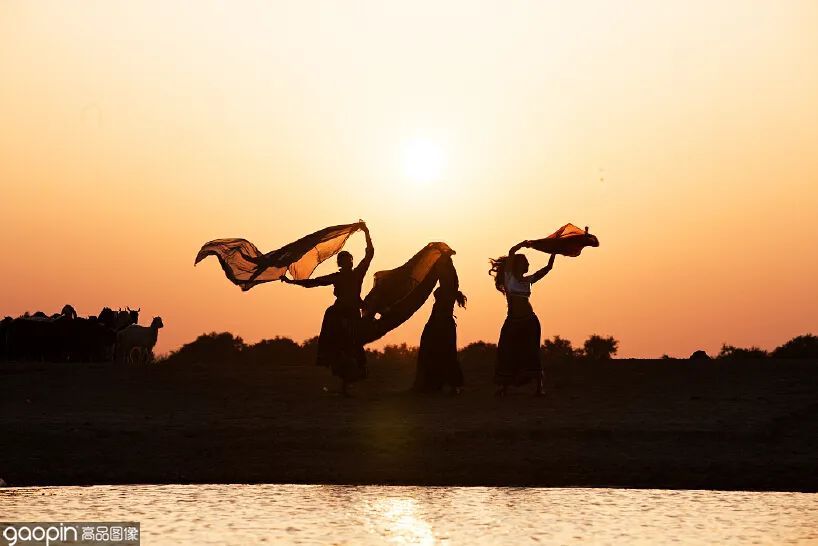 这6部印度电影虽冷门但值得一看,五部值得一看的高分印度电影推荐