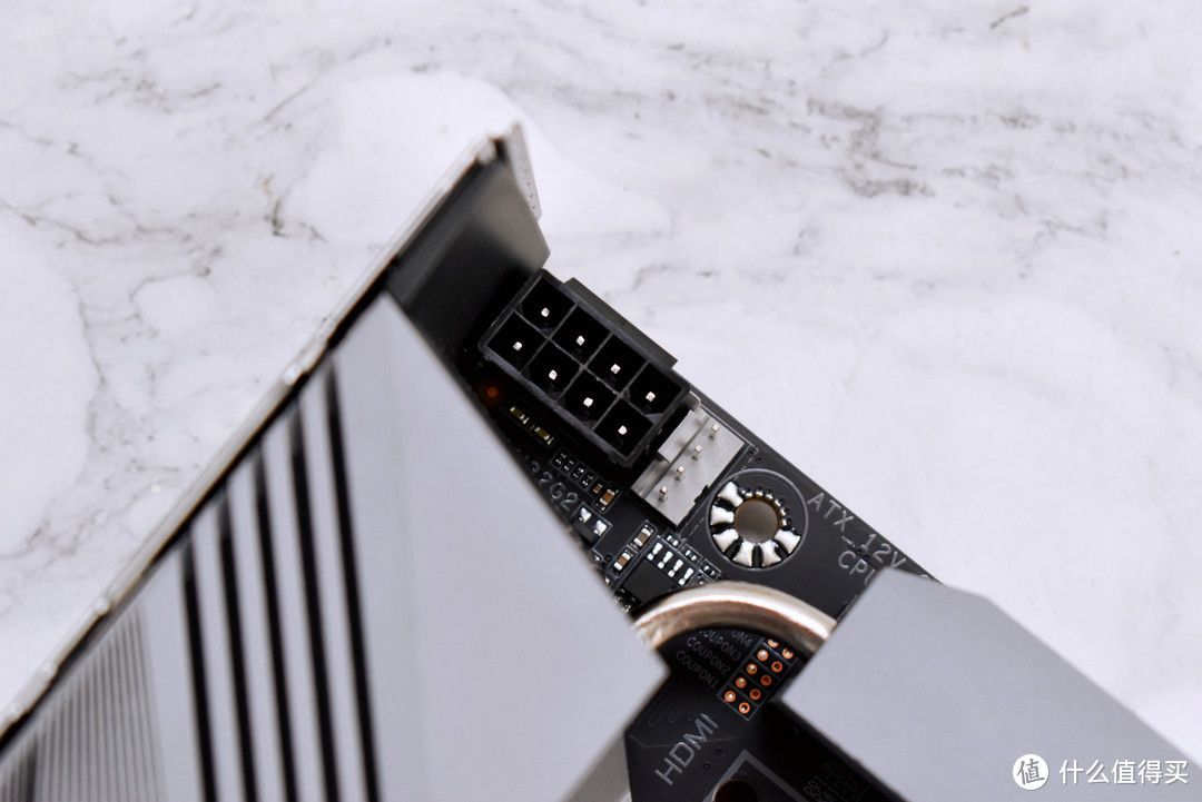 打造小钢炮,技嘉b660小雕主板接口解析