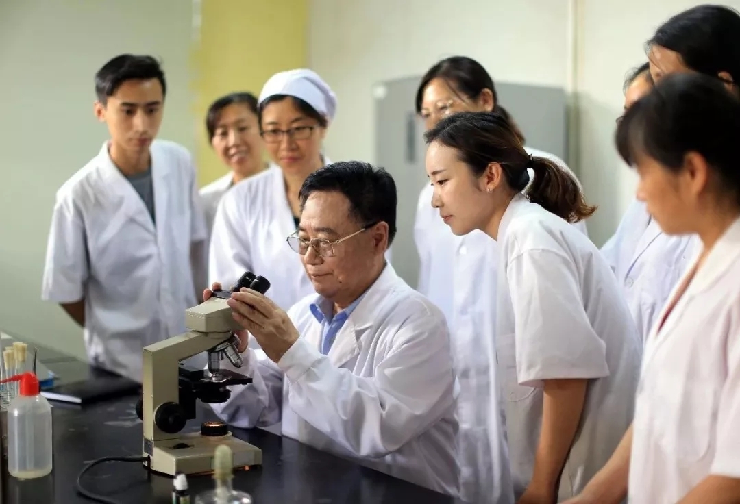 曾经保健品帝国覆灭之路,百亿保健品帝国