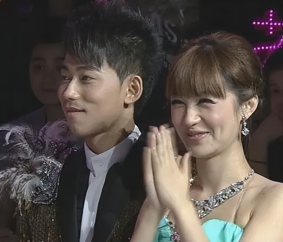 舞动奇迹后来和谁在一起,舞动奇迹第三季谁和谁在一起了