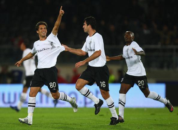 12.12足球比赛分析推荐,12.16足球比分预测扫盘