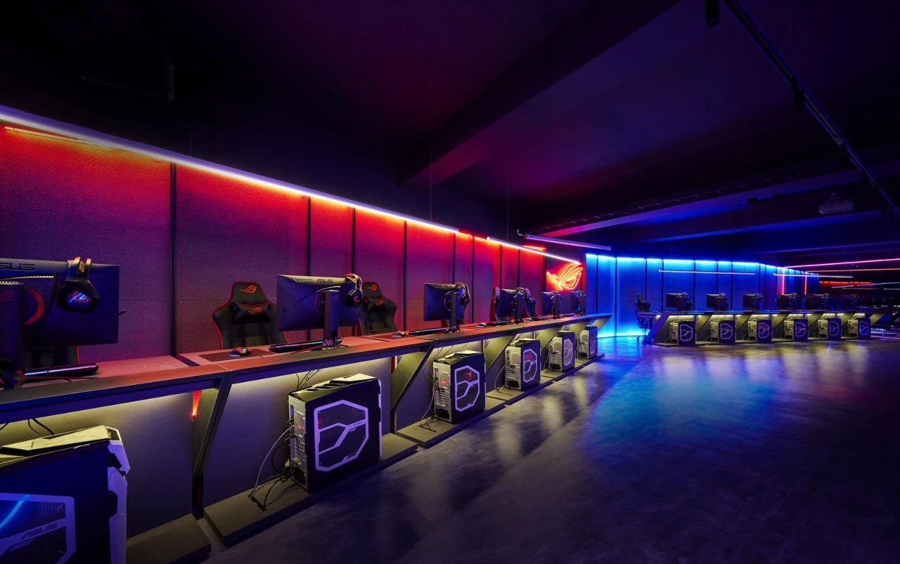 成都网吧装修，如何打造特色?