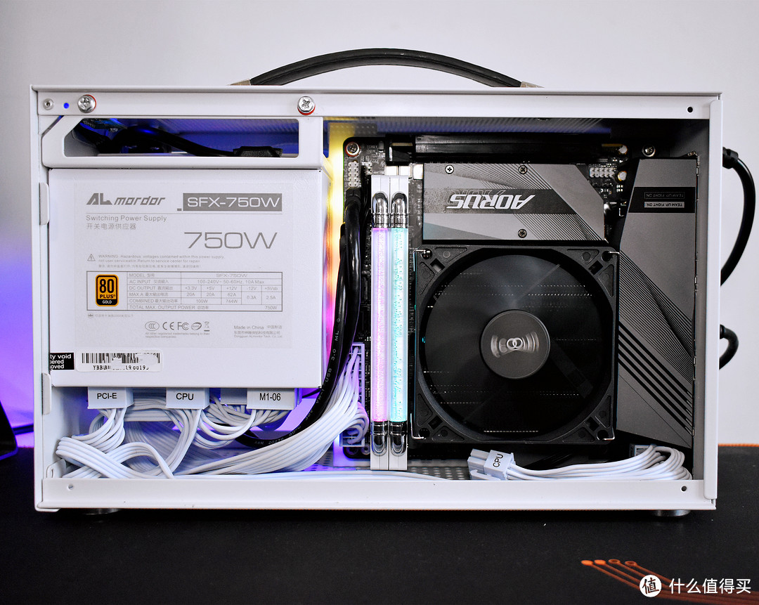 打造小钢炮,技嘉b660小雕主板接口解析