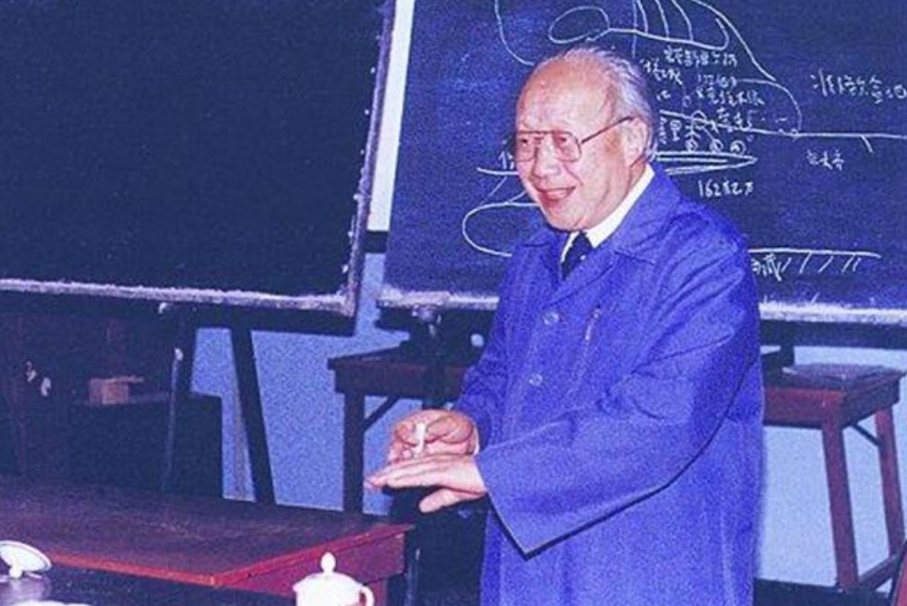 钱伟长考清华写的赋,钱伟长文史满分