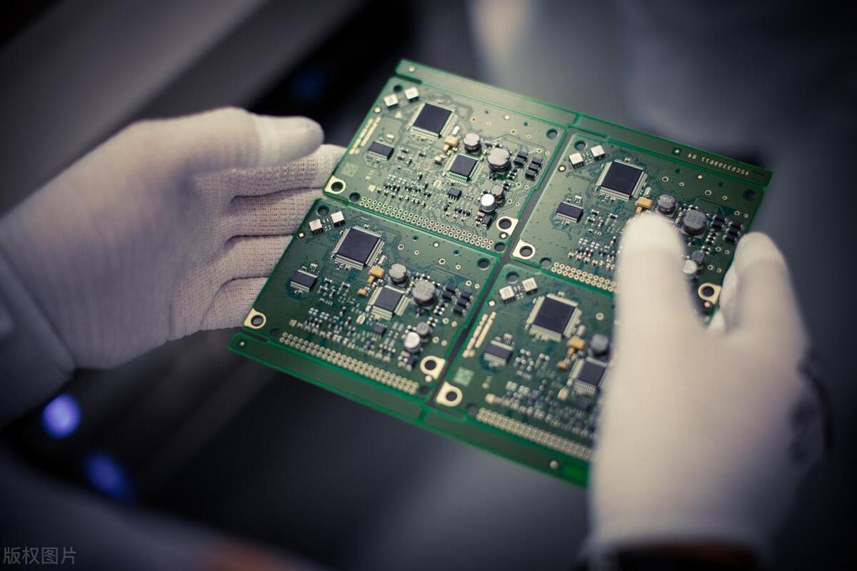 pcba贴片用什么焊接方法,焊接pcba的方法