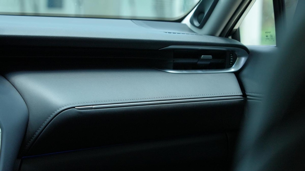 广汽丰田威飒精致高档中型suv首选,广汽丰田suv最新款威飒评价