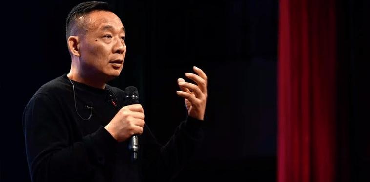 利润90%分配给员工,强制员工休息并扣除