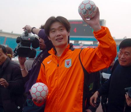 李霄鹏离任鲁能完整视频,李霄鹏退役的时候鲁能主教练是