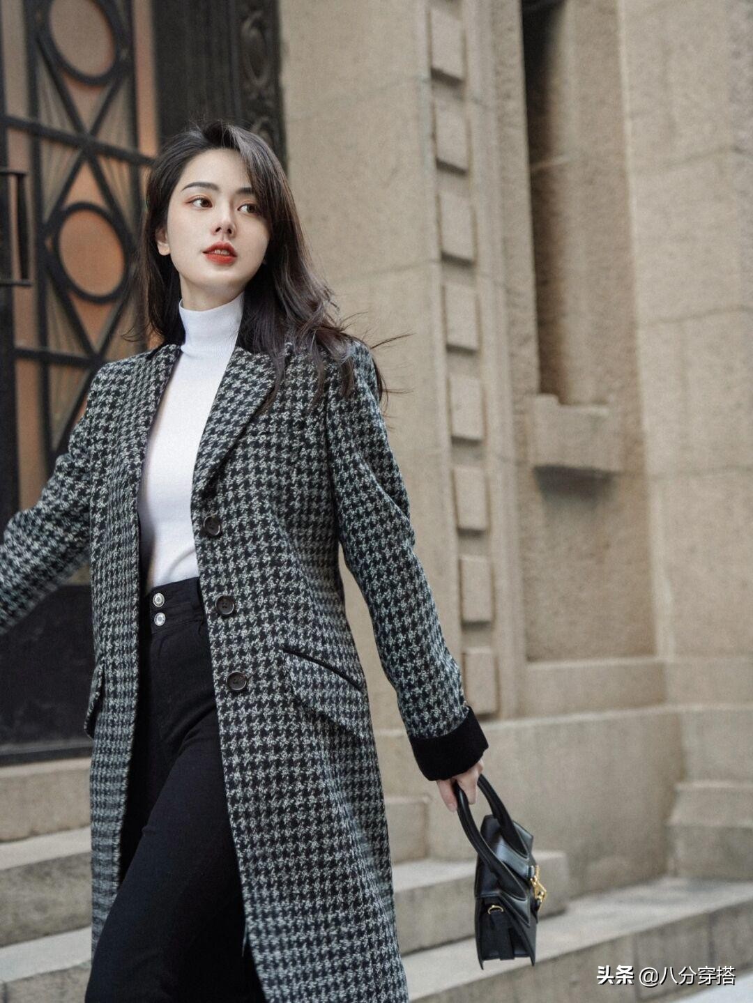 今年冬季流行穿这几款“大衣”，优雅保暖有气场，普通人也能驾驭