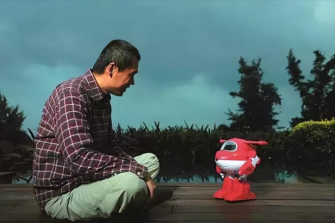 蔡东青赚了多少钱,蔡东青的玩具