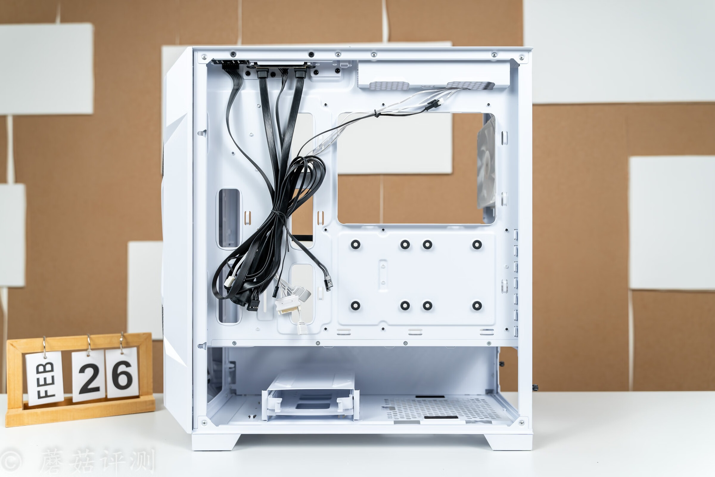 安钛克性价比最好的机箱,散热好不积灰的机箱