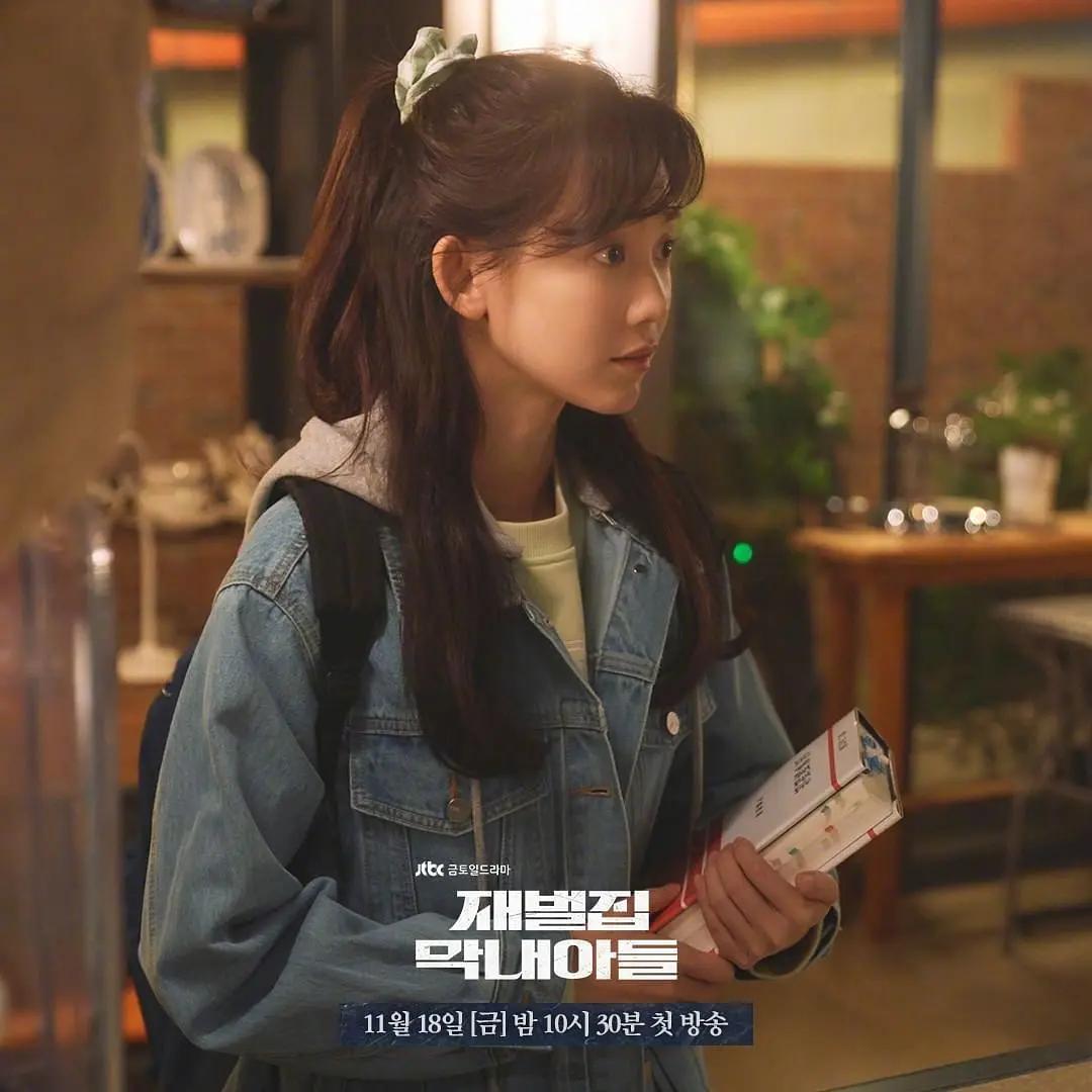 财阀家的小儿子隐藏的真相,财阀家的小儿子全家福解析