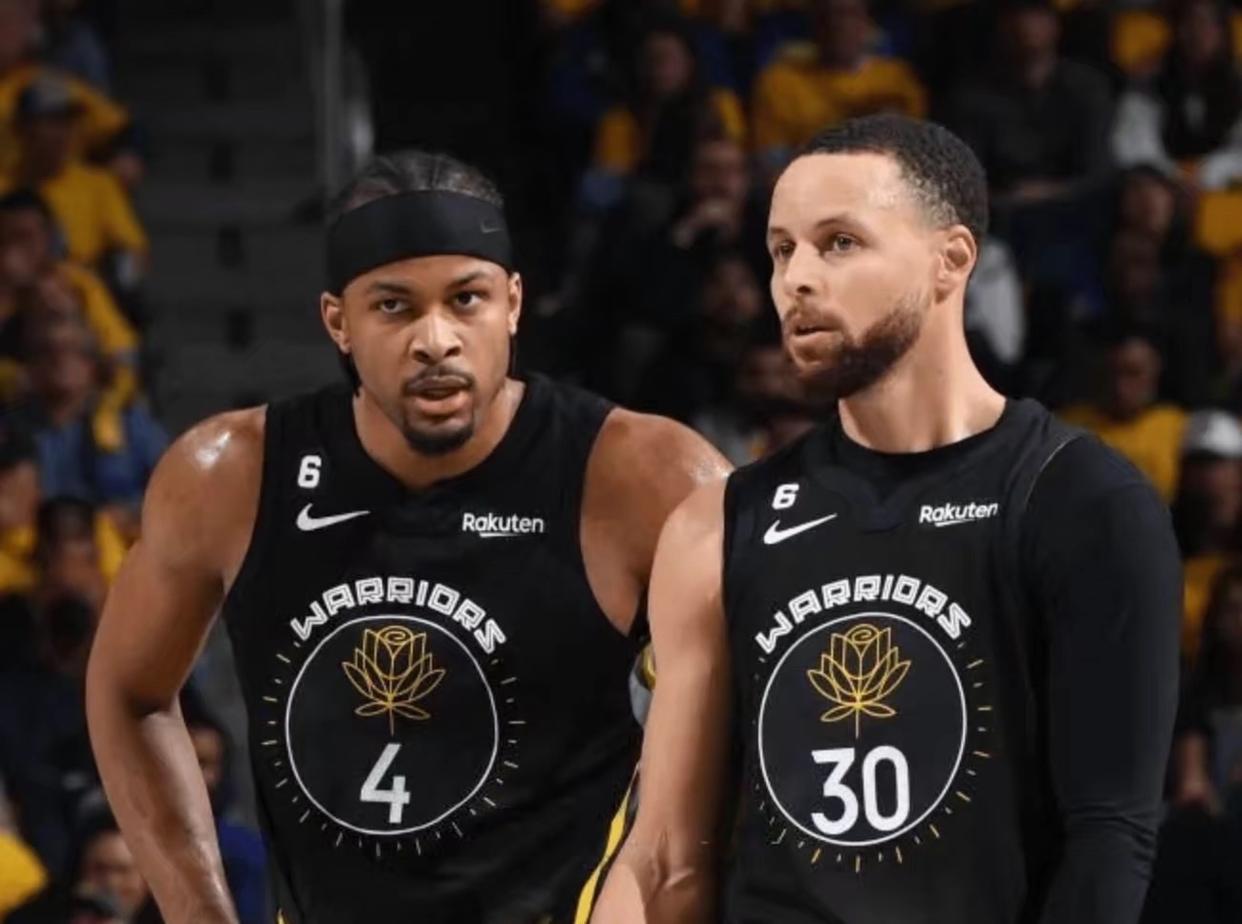 1346万，恭喜勇士！被雪藏了两年，库里身边，你成科尔的秘密*器武**