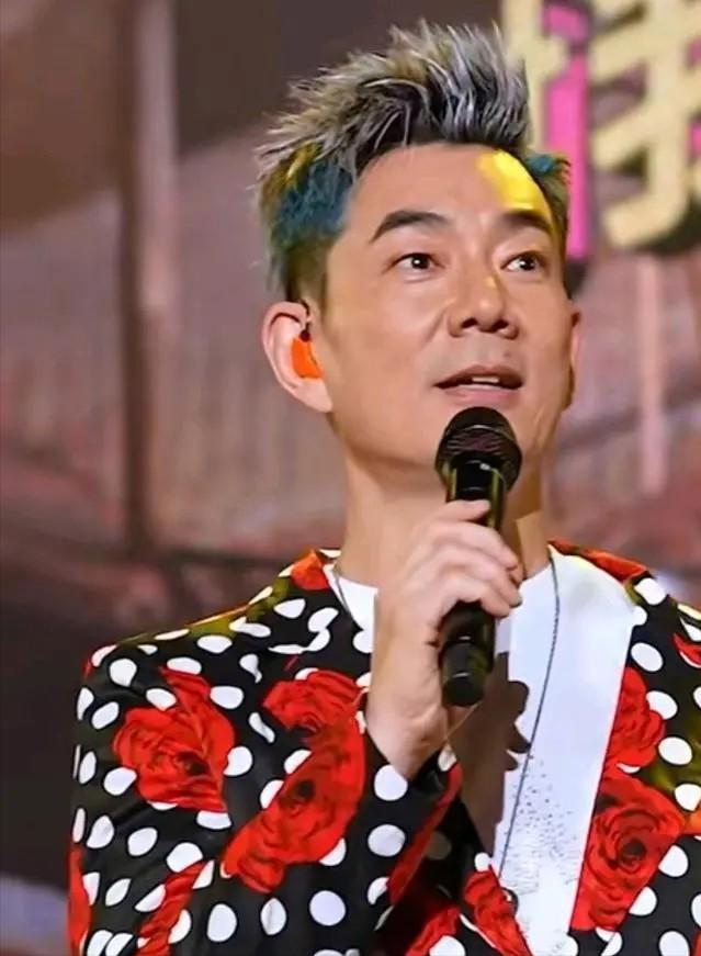 过气歌手演唱会一票难求,过气歌手开演唱会