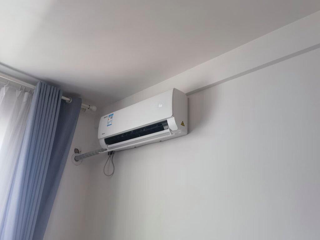 海尔空调对比美的空调哪个好,海尔2105和美的colmoda01哪个好