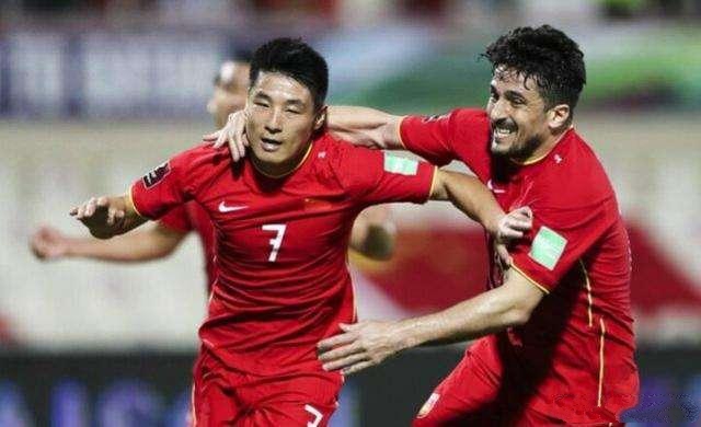 中国男足利好消息,曝武磊获金球奖引争议