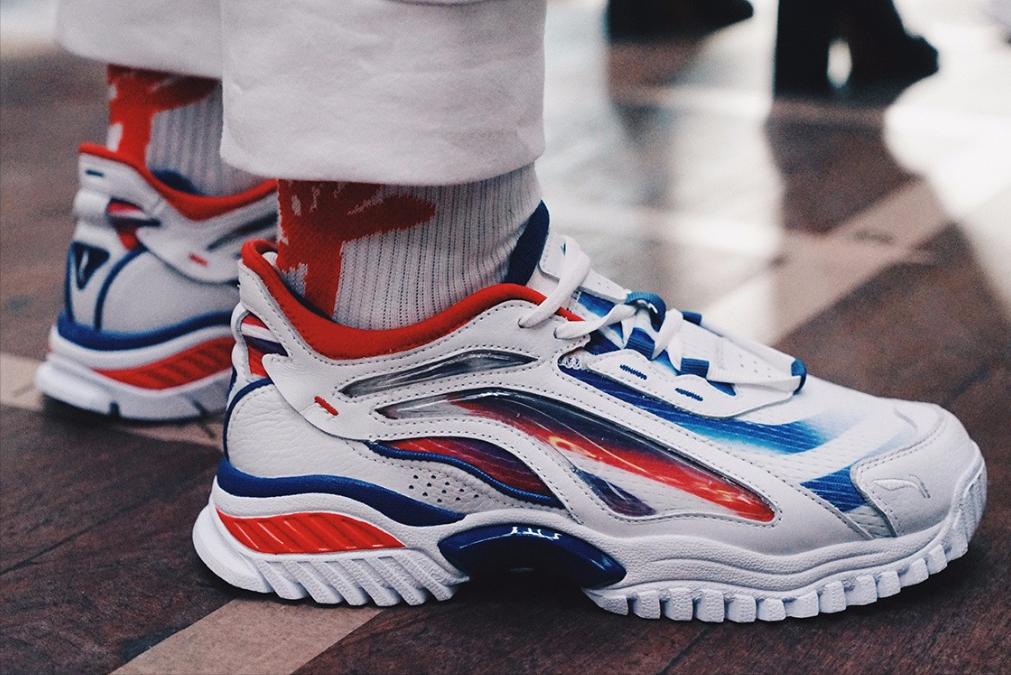 世界顶级十大运动鞋品牌,全球30大运动鞋品牌