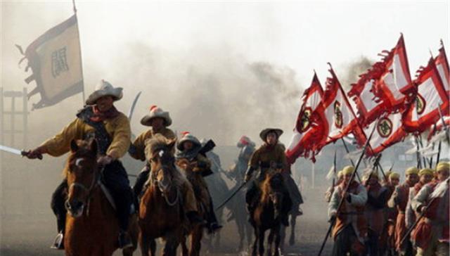 古代士兵上战场后，他在战场上如何解决“生理”问题呢？