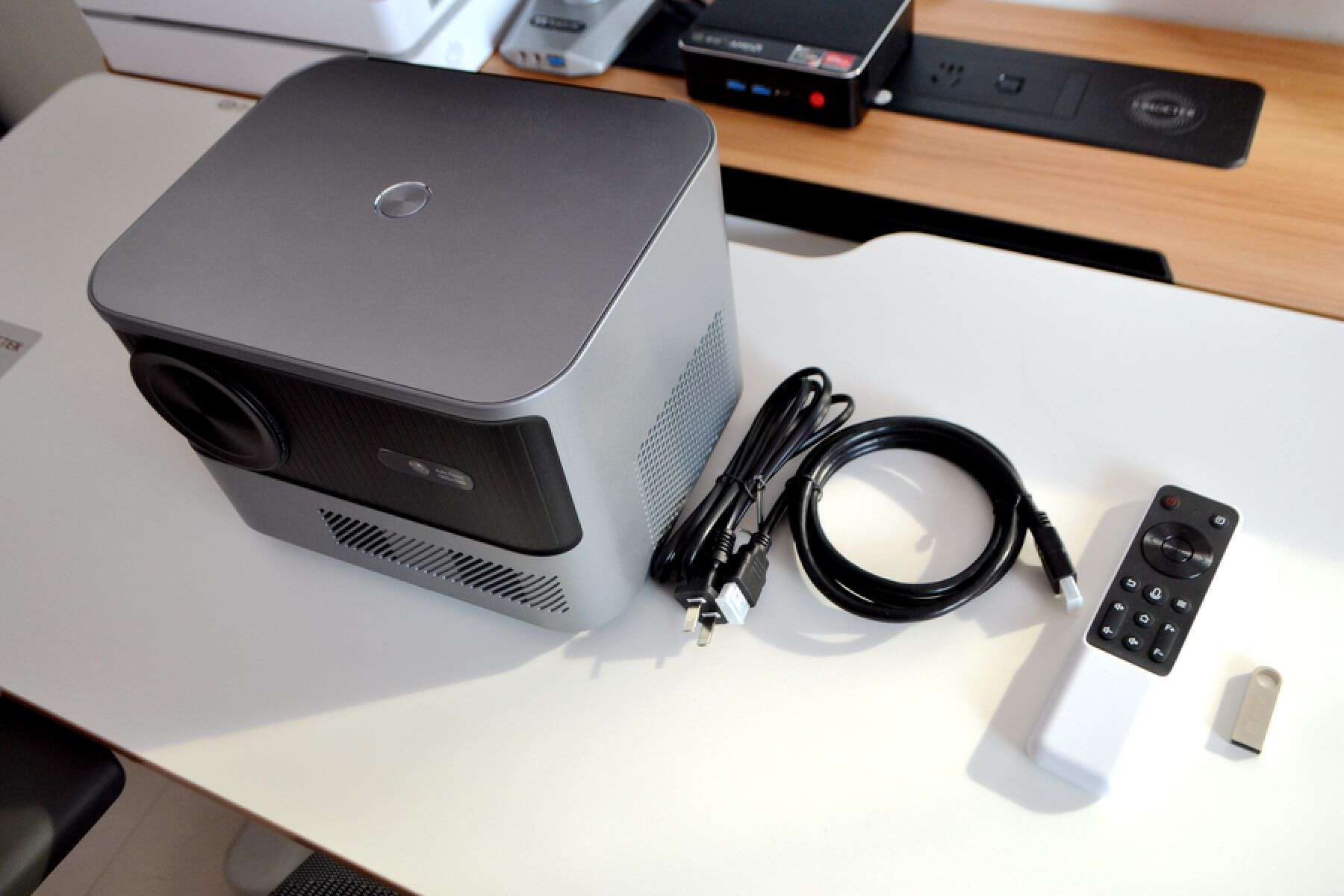 投影课堂现在还买1080p家用投影吗,最便宜的1080投影