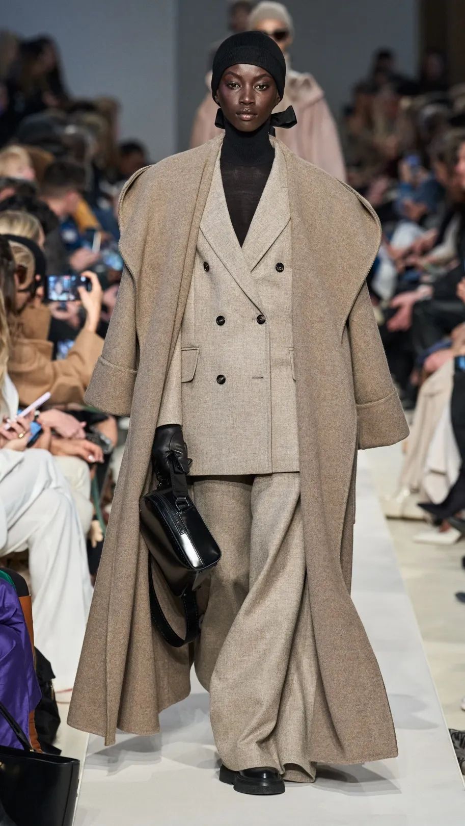 2023-2024秋冬流行趋势款式,2023秋冬流行趋势款式颜色