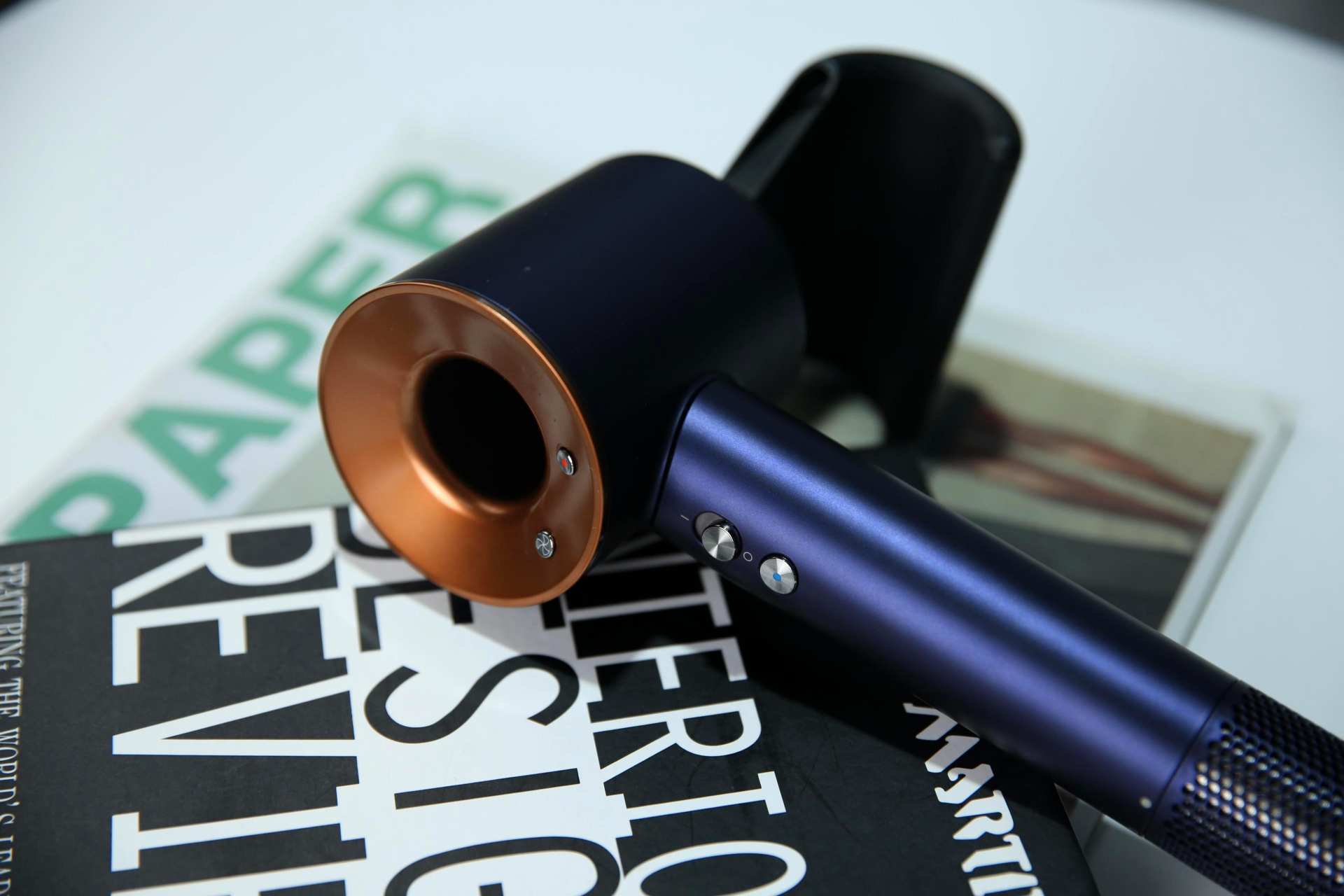 戴森吹风机supersonichd08,戴森的吹风机hd08