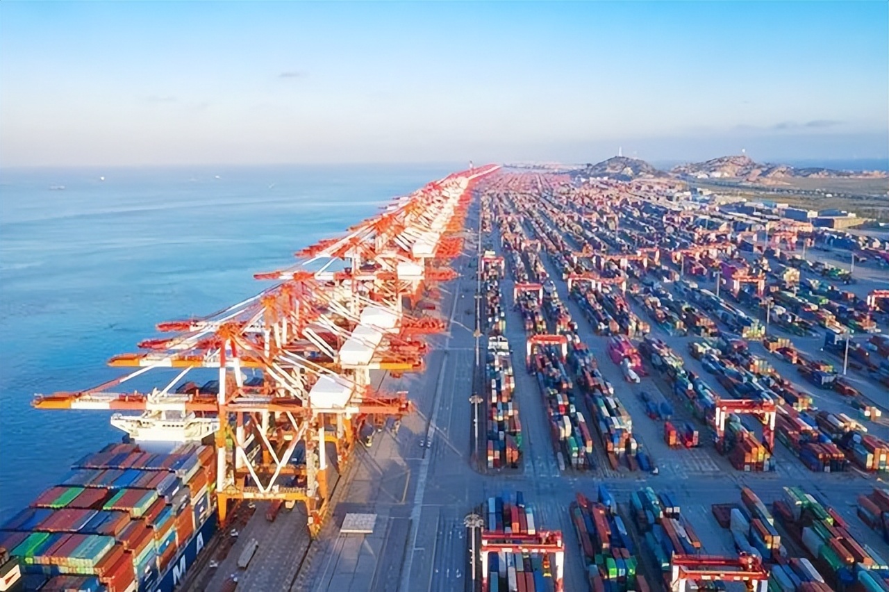 日本危在旦夕：贸易逆差愈演愈烈，被国情拖垮的日本经济